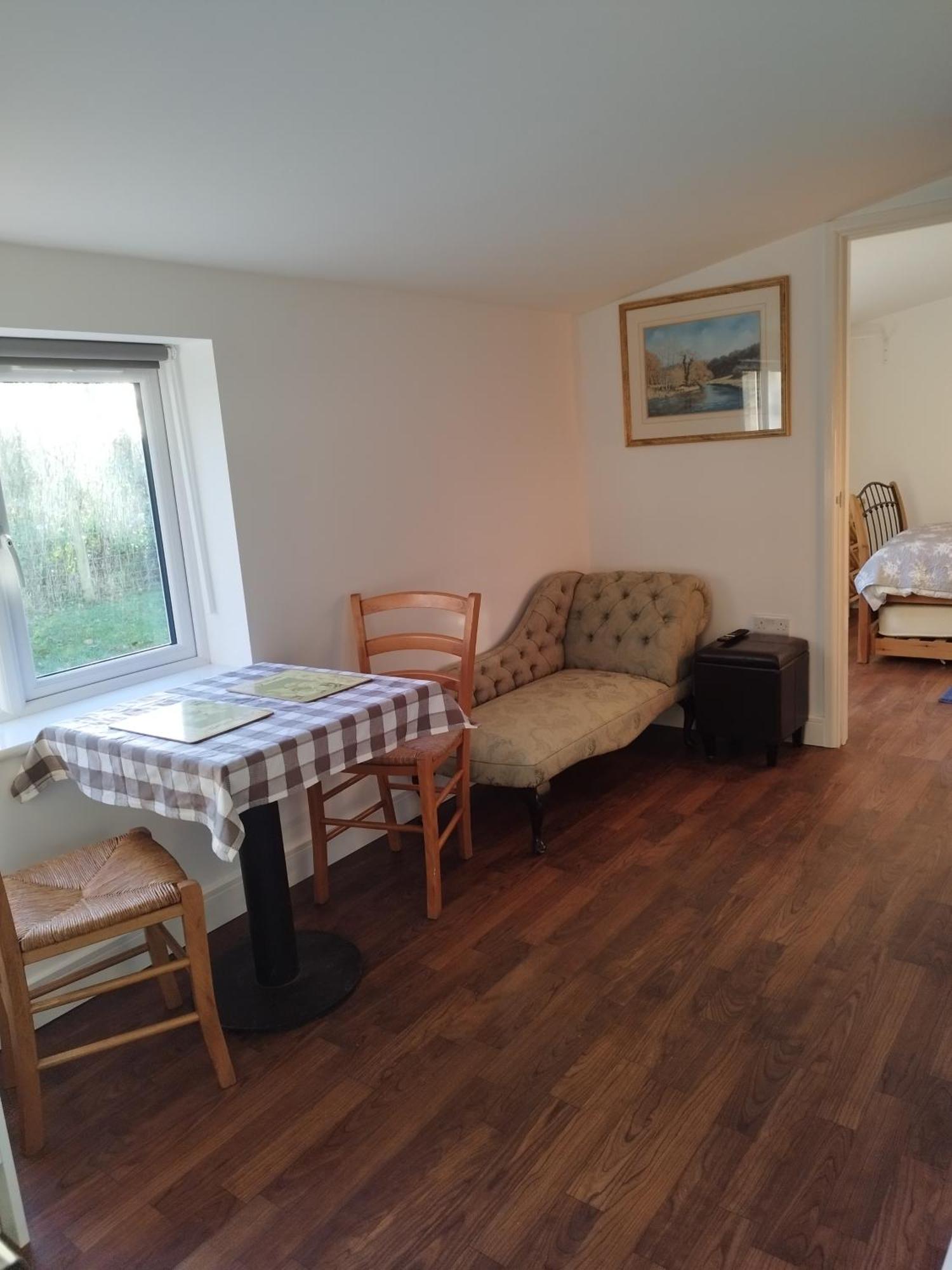Two Birds Weekly Stay Malmesbury Exteriér fotografie