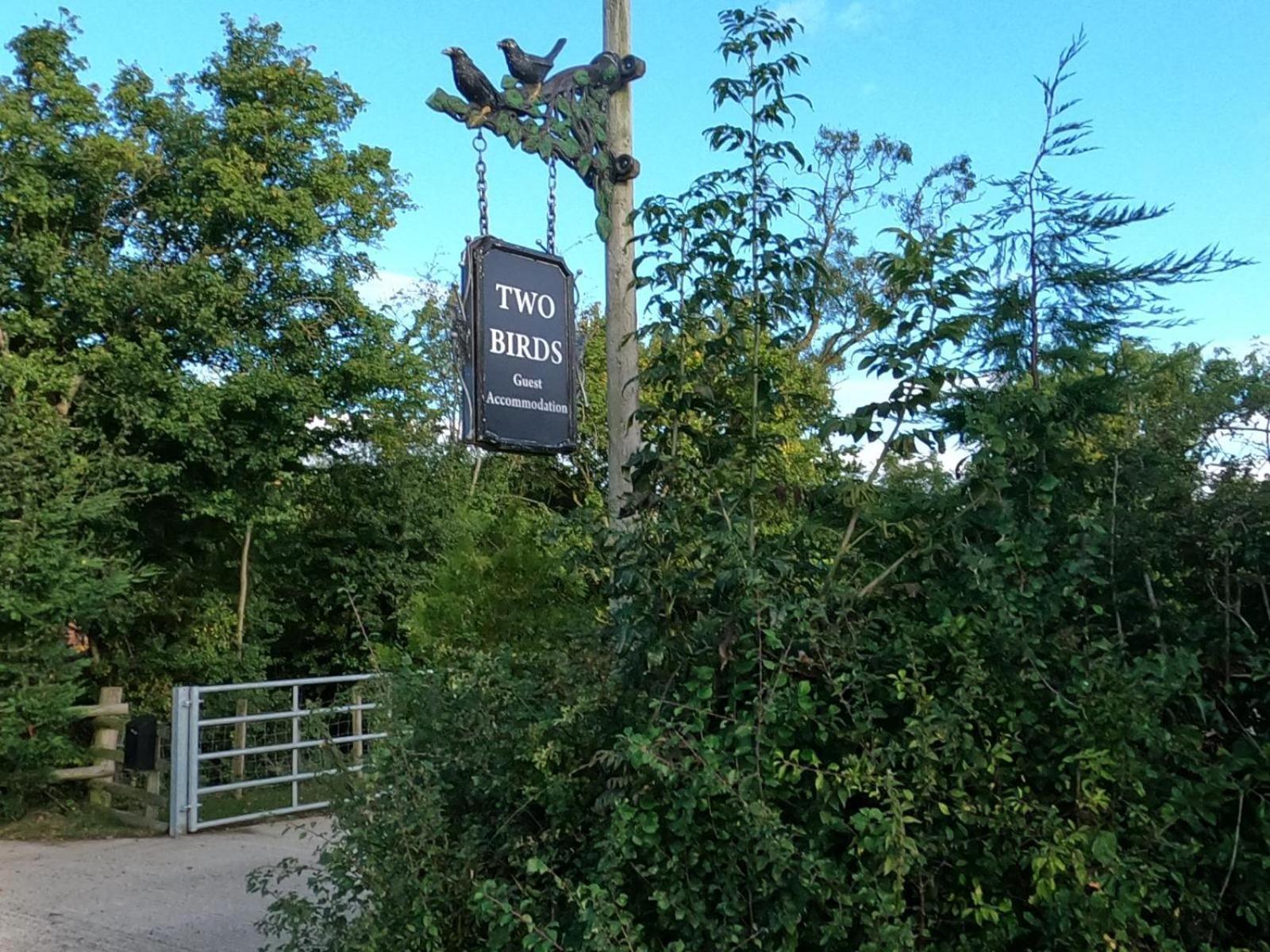 Two Birds Weekly Stay Malmesbury Exteriér fotografie